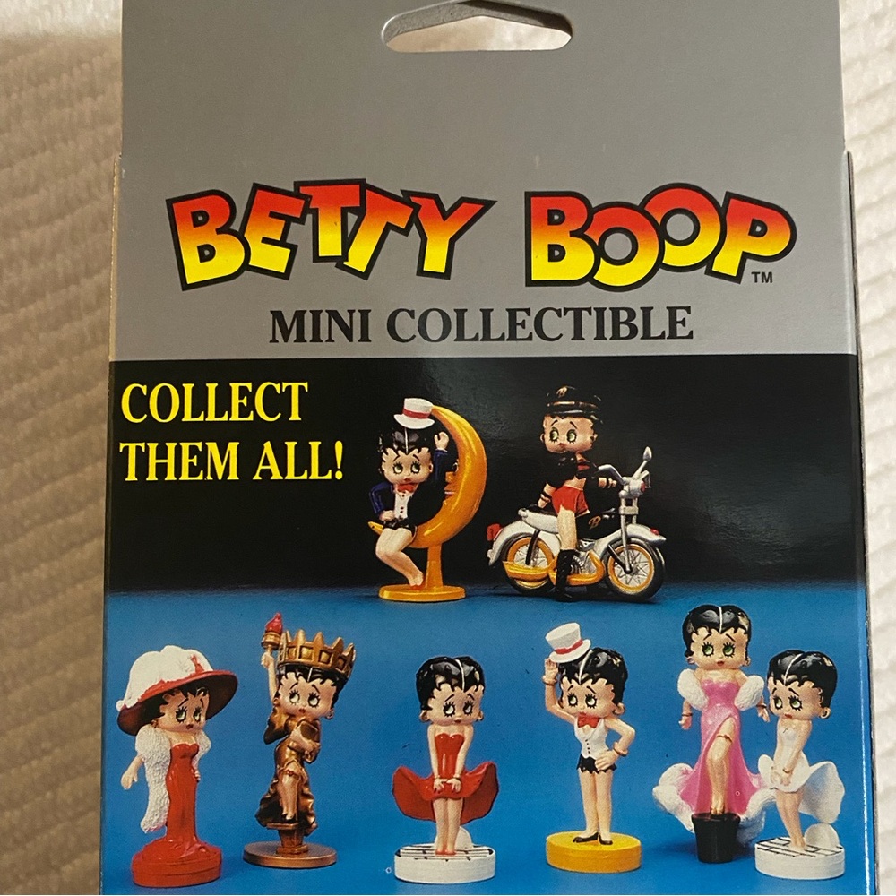 Betty Boop Vintage Collectable Figurine - Picture 13 of 13